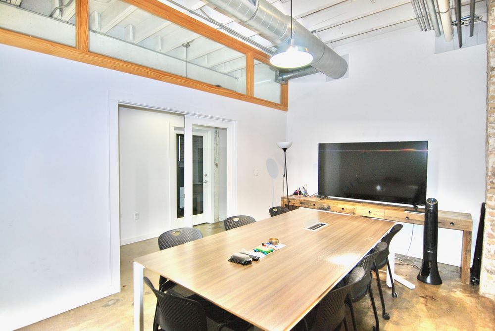 1101 E 6th St, Austin, TX 78702